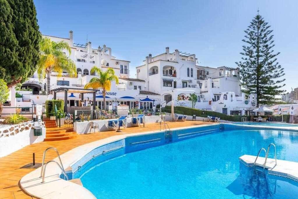 797 Hr - Pueblo Evita- Andalusian Apartment With Terrace. Benalmádena Dış mekan fotoğraf